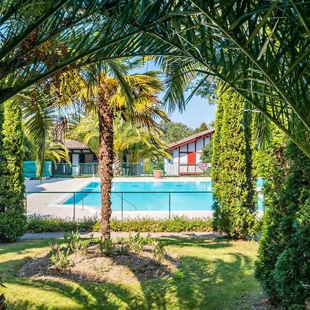 Coquet Avec Piscine Et Balcon A Ciboure, Proche Golf De La Nivelle - Fr-1-4-480 *